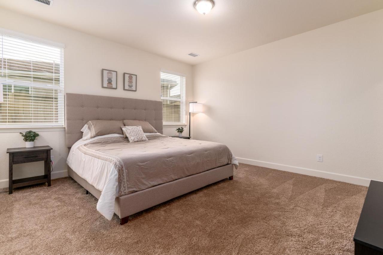 Dream Family Home In South Reno 4 Bed 30 Min To Lake Tahoe エクステリア 写真