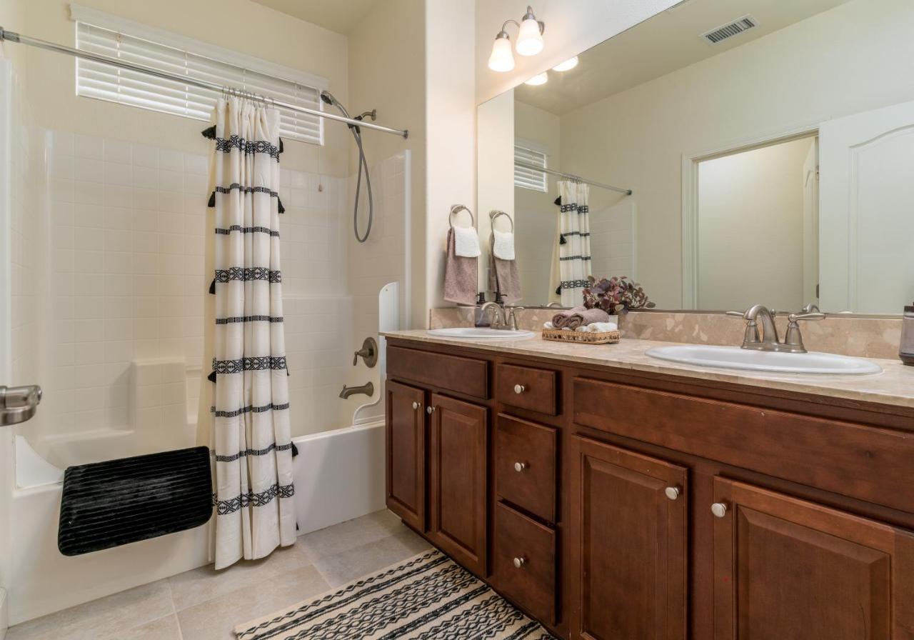 Dream Family Home In South Reno 4 Bed 30 Min To Lake Tahoe エクステリア 写真